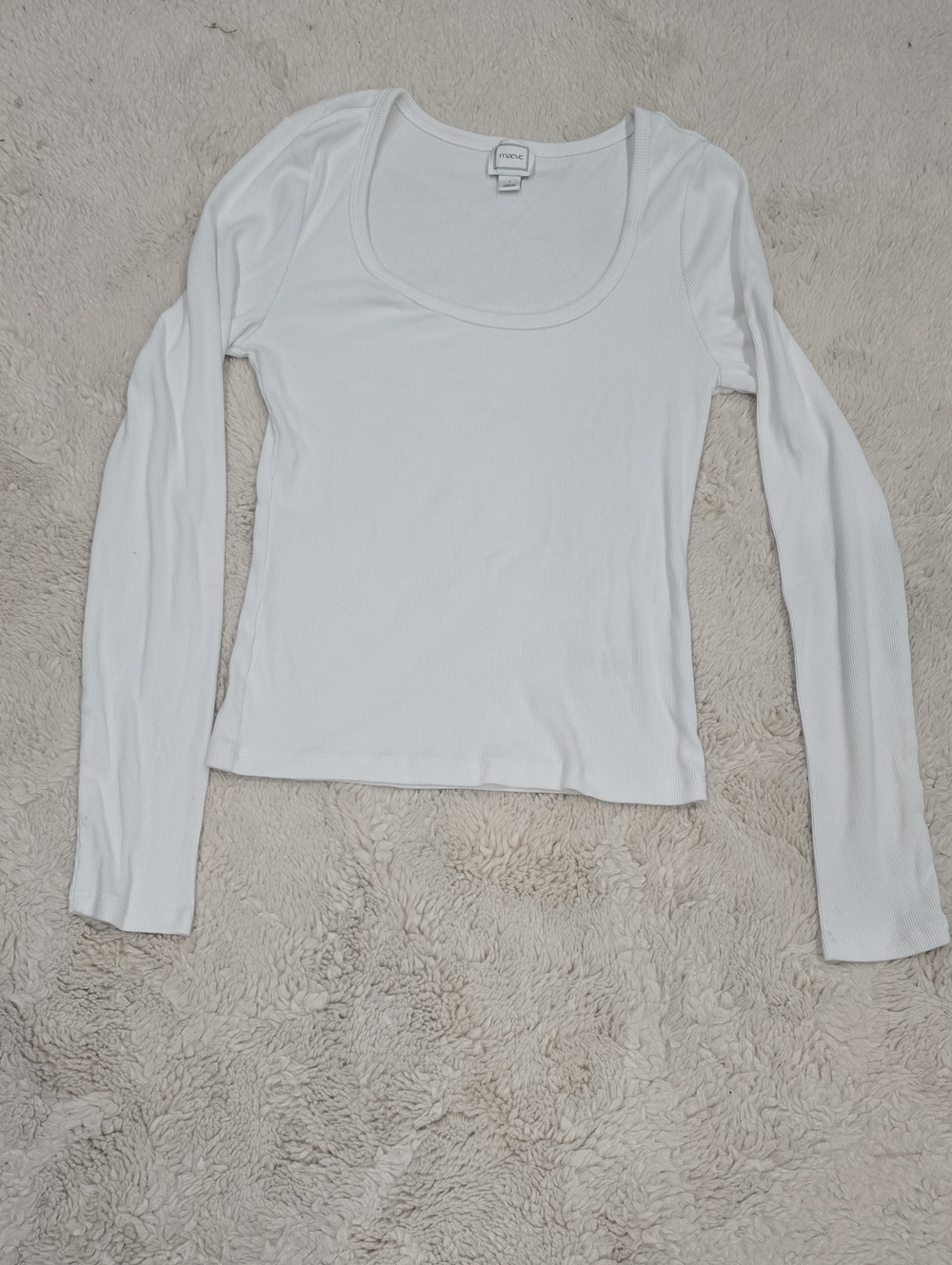 Maeve Women's White Long-Sleeve Scoop Neck Tee